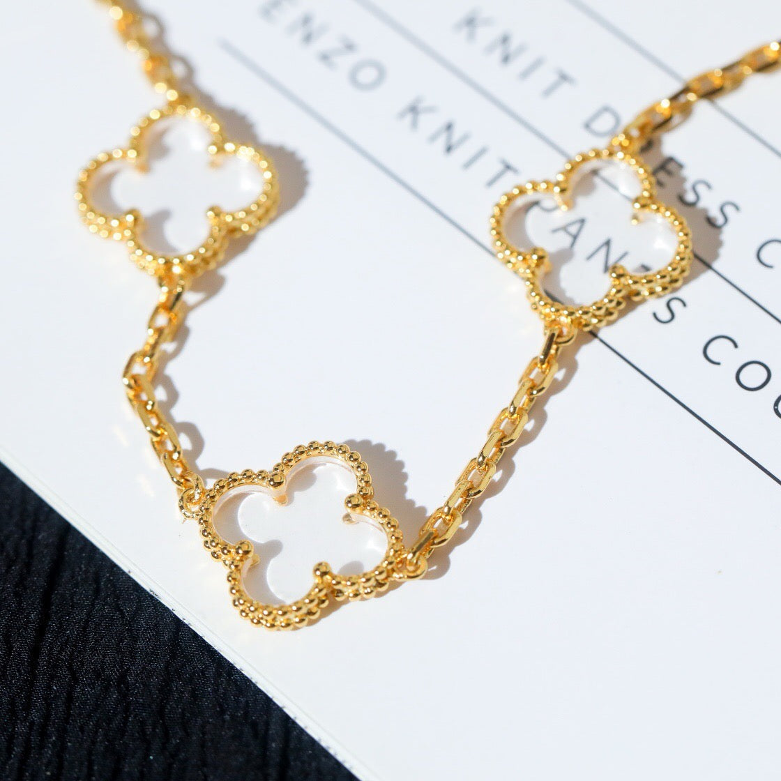 [Eterna Jewels]CLOVER 5 MOTIF ROCK CRYSTAL BRACELET