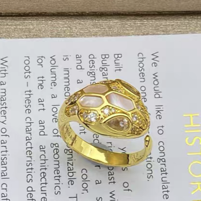 [Eterna Jewels]BRAND NEW ASSORTED SNAKE HEAD MOTHER OF PEARL RINGS