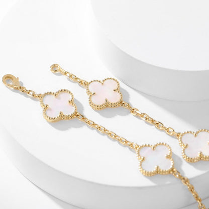 [Eterna Jewels]CLOVER 10 MOTIFS WHITE MOTHER OF PEARL NECKLACE