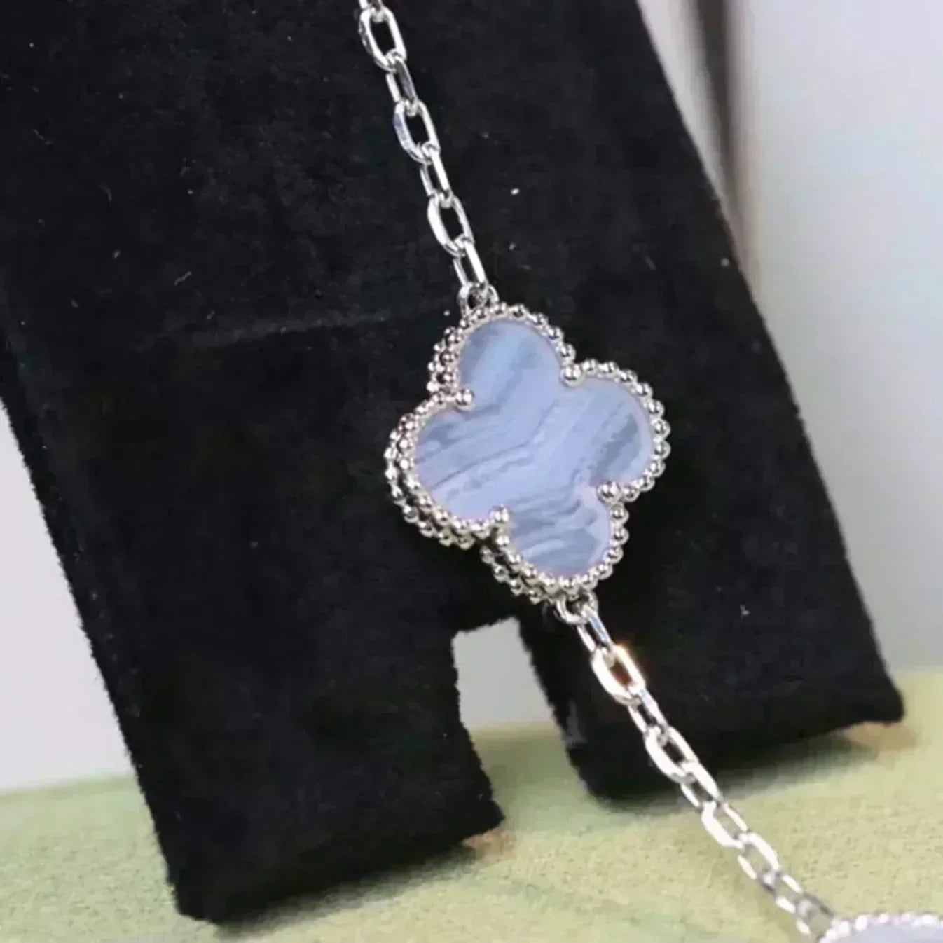 [Eterna Jewels] CLOVER 5 MOTIF PURPLE CHALCEDONY BRACELET COLLECTION