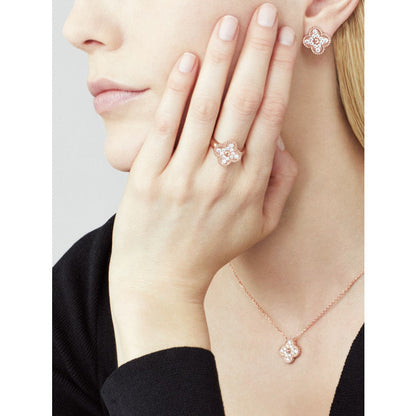 [Eterna Jewels]CLOVER 15MM DIAMOND SINGLE FLOWER NECKLACE
