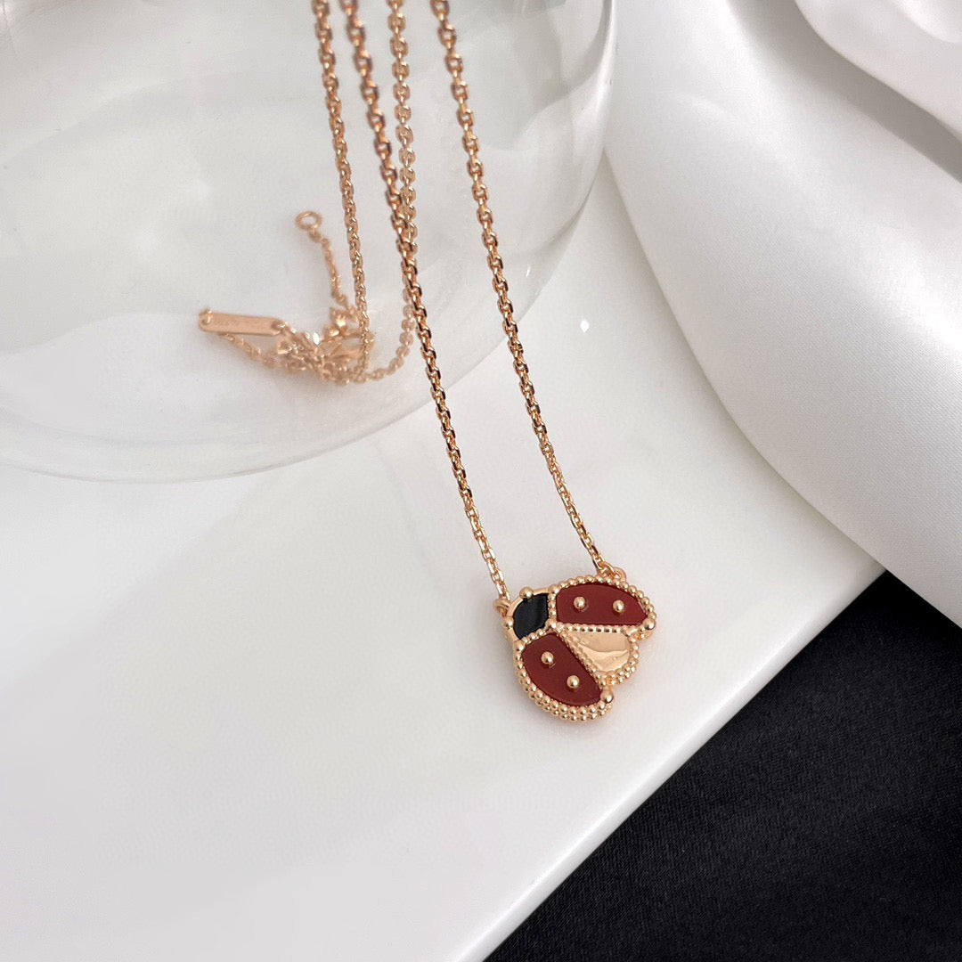 [Eterna Jewels]LUCKY  CARNELIANS LADYBUG NECKLACE