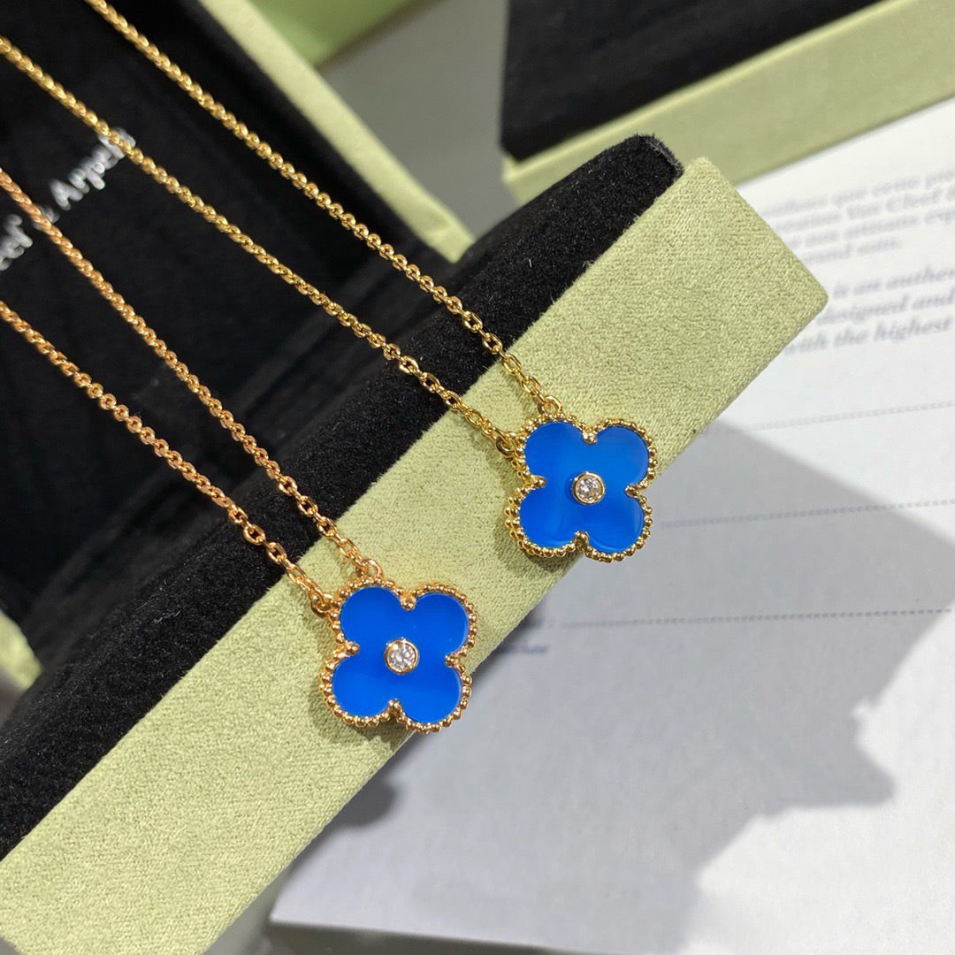 [Eterna Jewels]CLOVER 15MM DIAMOND AND BLUE AGATE NECKLACE