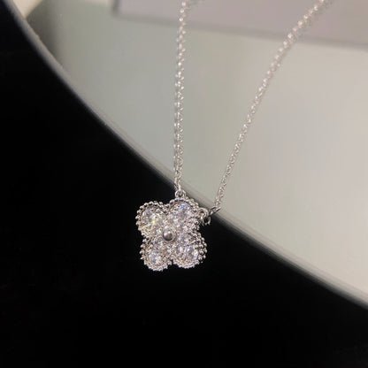 [Eterna Jewels]CLOVER 15MM DIAMOND SINGLE FLOWER NECKLACE