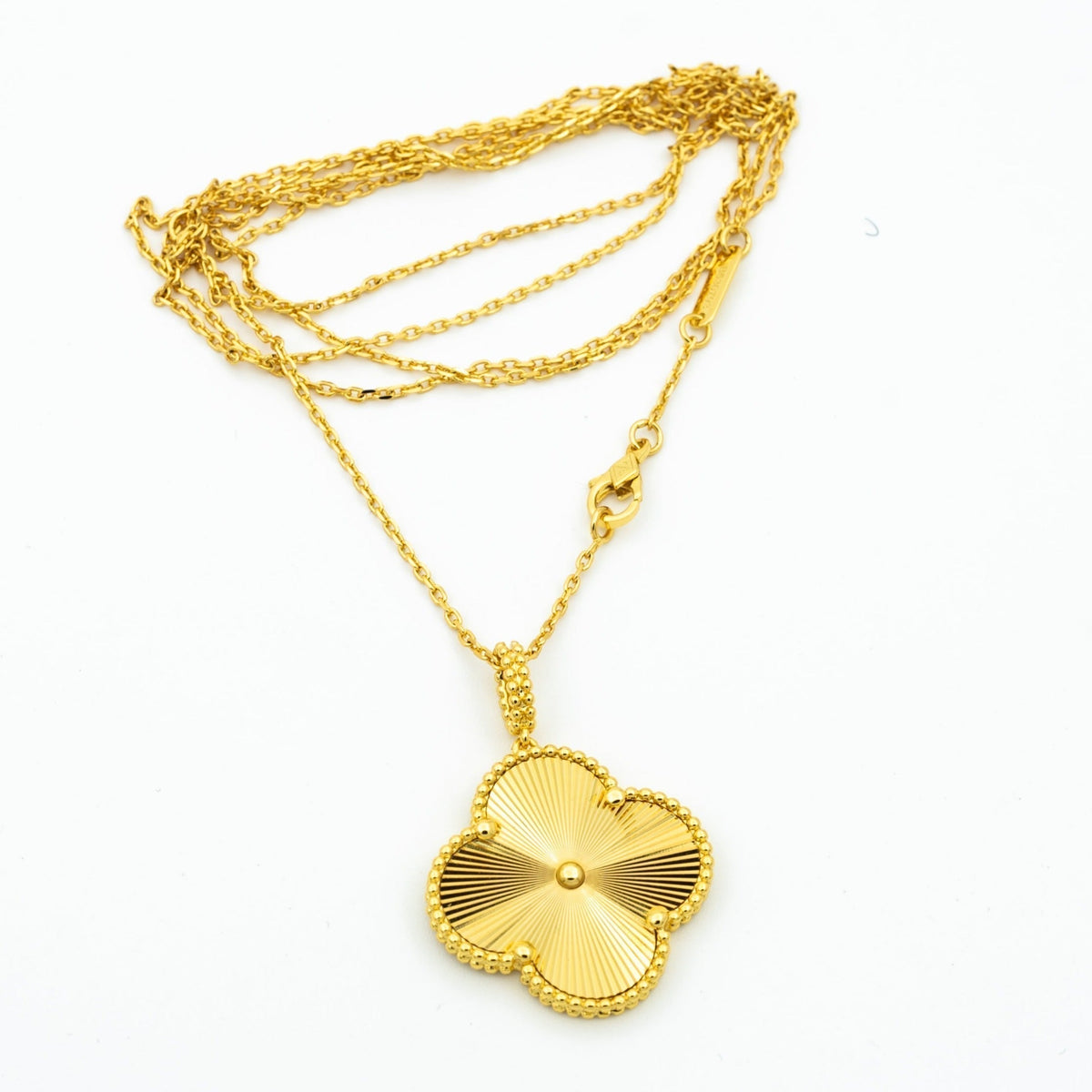 [Eterna Jewels]CLOVER 25MM PEDANT NECKLACE GOLD
