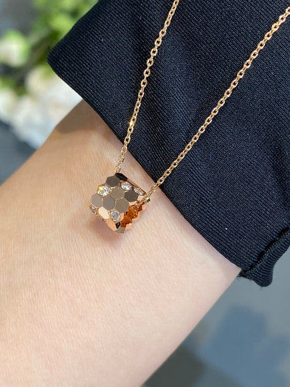 [Eterna Jewels]BEE LOVE DIAMOND NECKLACE