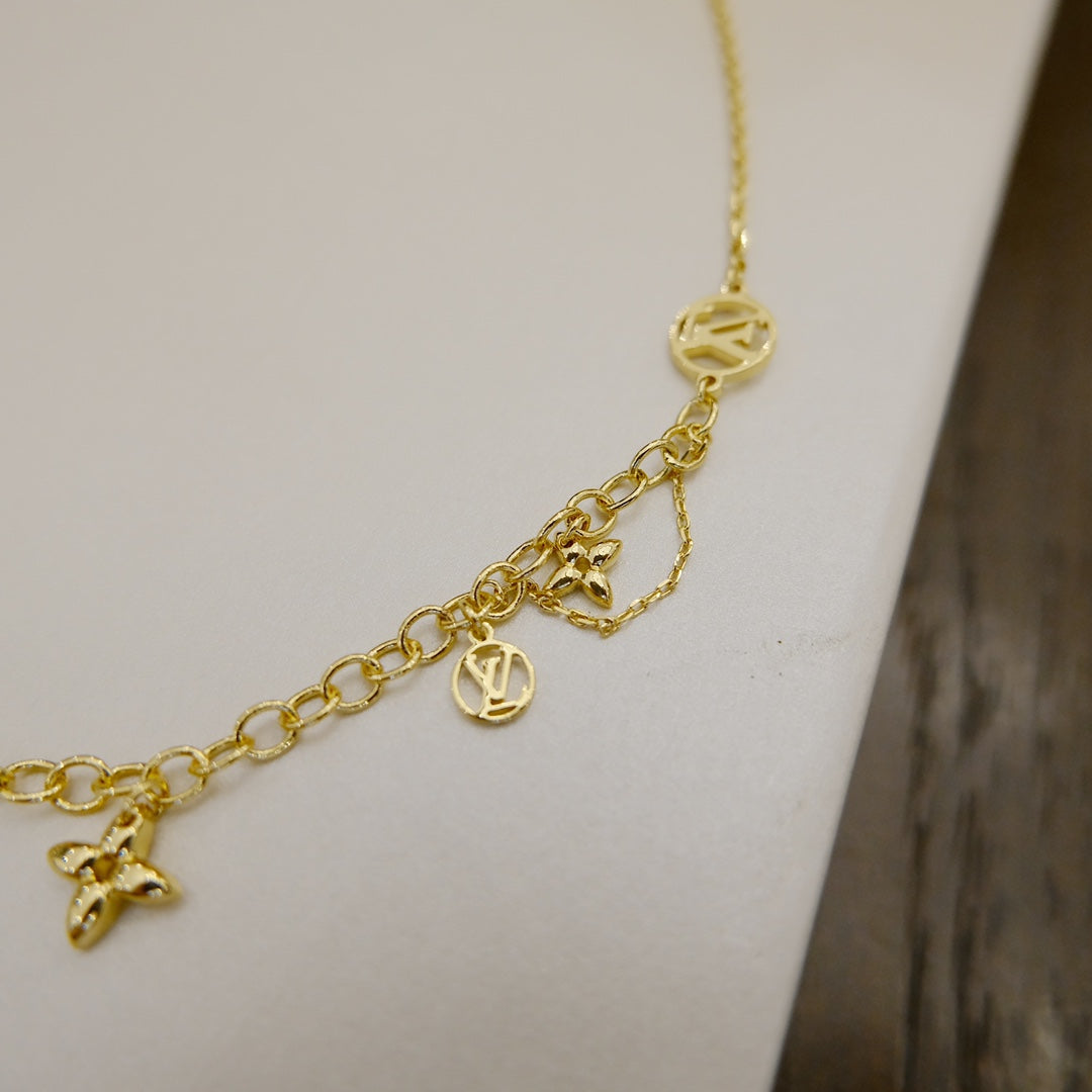 [Eterna Jewels]BLOOMING SUPPLE NECKLACE BRASS