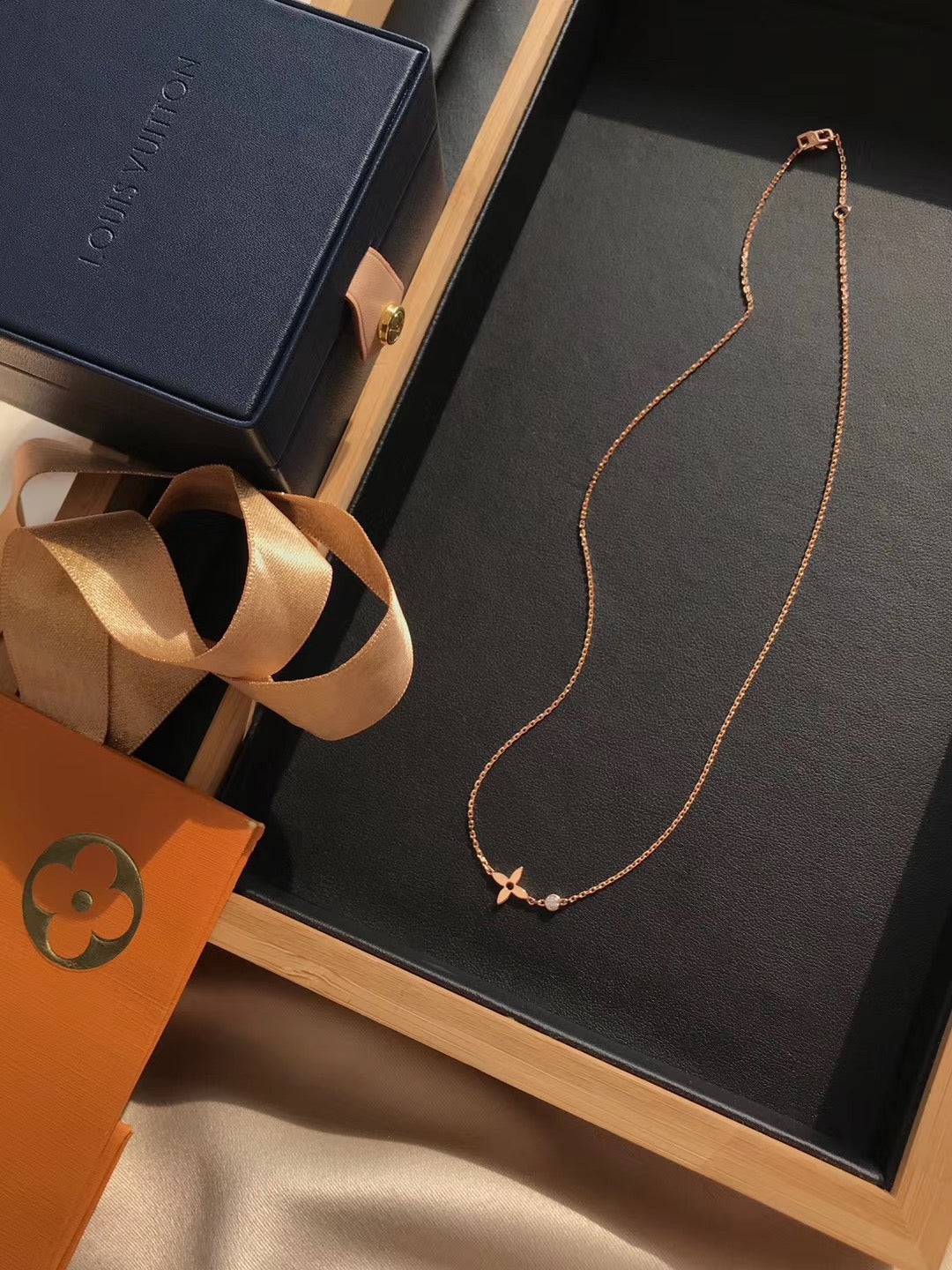 [Eterna Jewels]BLOSSOM PENDANT PINK GOLD AND DIAMOND