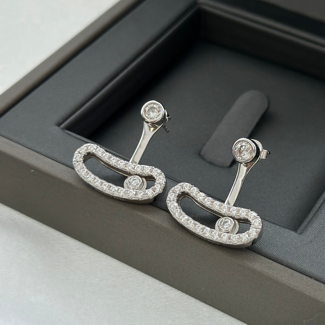 [Eterna Jewels]MOVE UNO SILVER DIAMOND EARRINGS