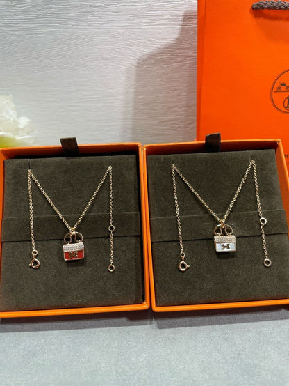 [Eterna Jewels]H CIRCE MOISSANITE PENDANT NECKLACE GOLD