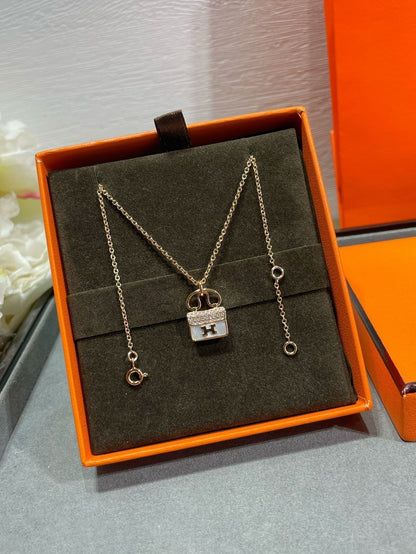 [Eterna Jewels]H CIRCE MOISSANITE PENDANT NECKLACE GOLD