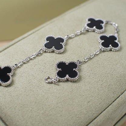 [Eterna Jewels] CLOVER 5 MOTIF ONYXS BRACELET COLLECTION