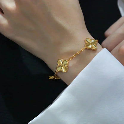 [Eterna Jewels] CLOVER 5 MOTIF LASER BRACELET COLLECTION