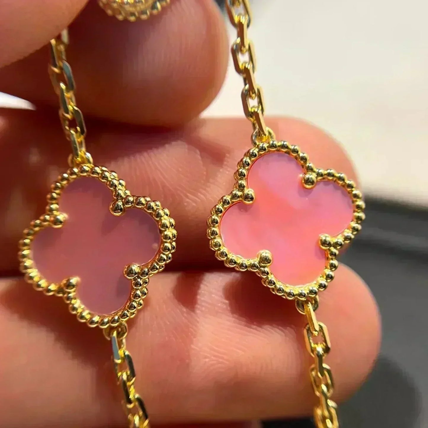[Eterna Jewels] CLOVER 5 MOTIFS  PINK MOP BRACELET COLLECTION