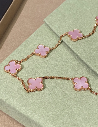 [Eterna Jewels Jewellery] Pink Necklace with Ten Clover Designs