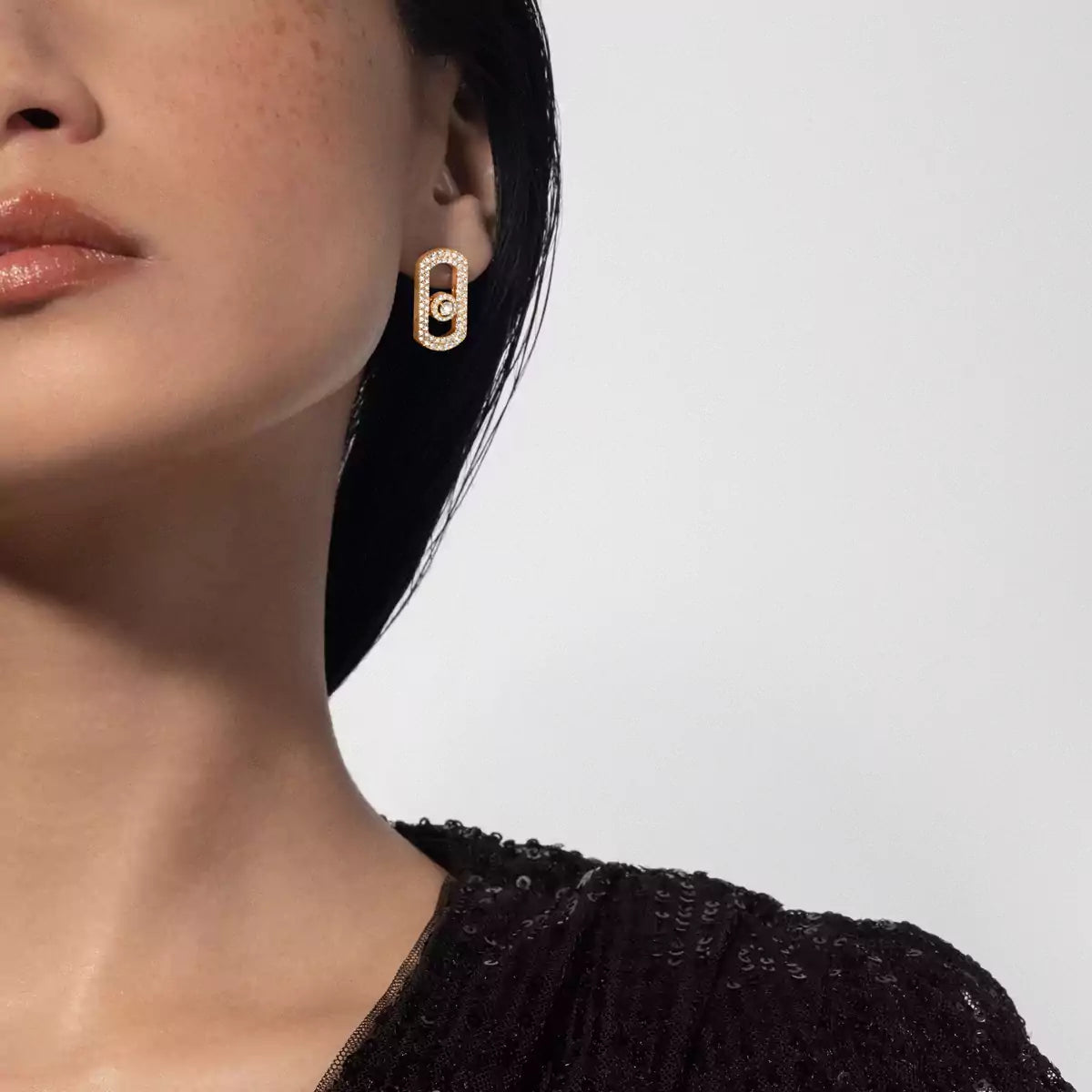 [Eterna Jewels]So Move Pave_-Set Diamond Earrings in Silver