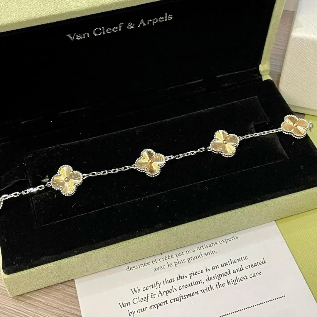 [Eterna Jewels] CLOVER 5 MOTIF LASER BRACELET COLLECTION
