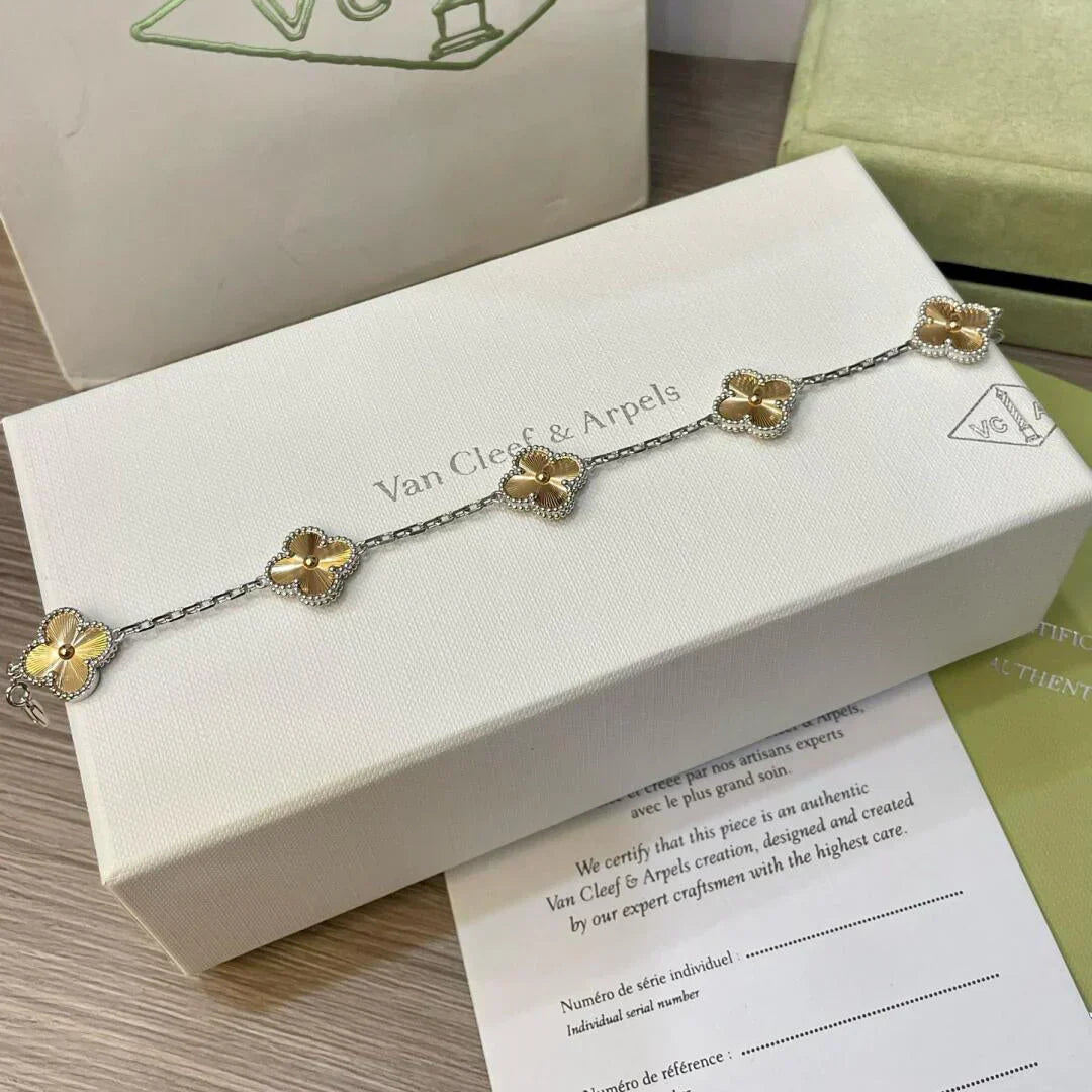 [Eterna Jewels] CLOVER 5 MOTIF LASER BRACELET COLLECTION
