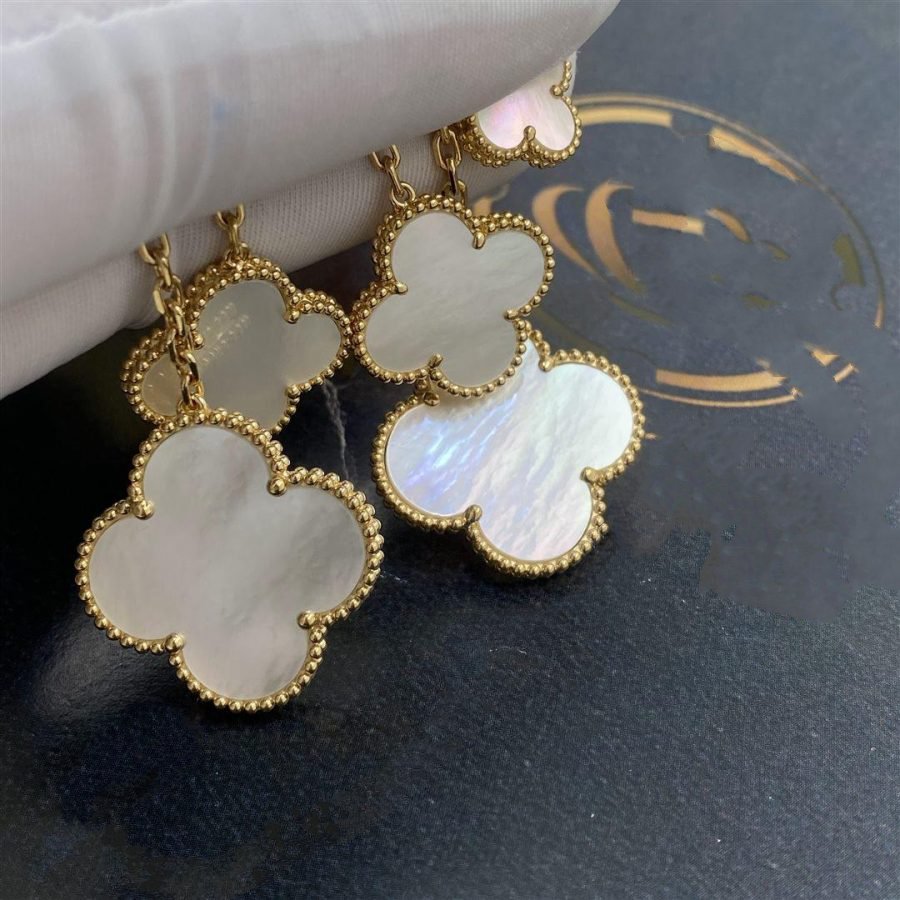 [Eterna Jewels]CLOVER EARRINGS WHITE MOP 4 MOTIFS GOLD