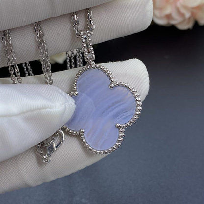 [Eterna Jewels]CLOVER SILVER CHALCEDONY BIG CLOVER NECKLACE
