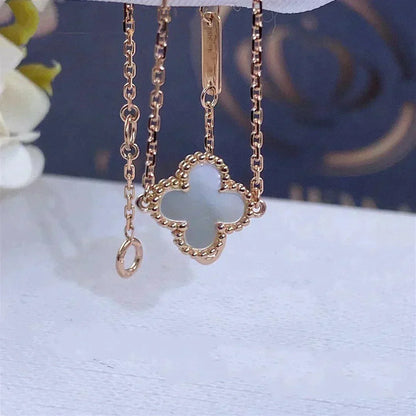 [Eterna Jewels]CLOVER WHITE MOP SINGLE FLOWER BRACELET