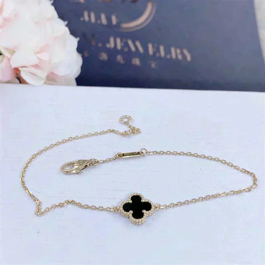[Eterna Jewels]CLOVER ONYX SINGLE FLOWER BRACELET