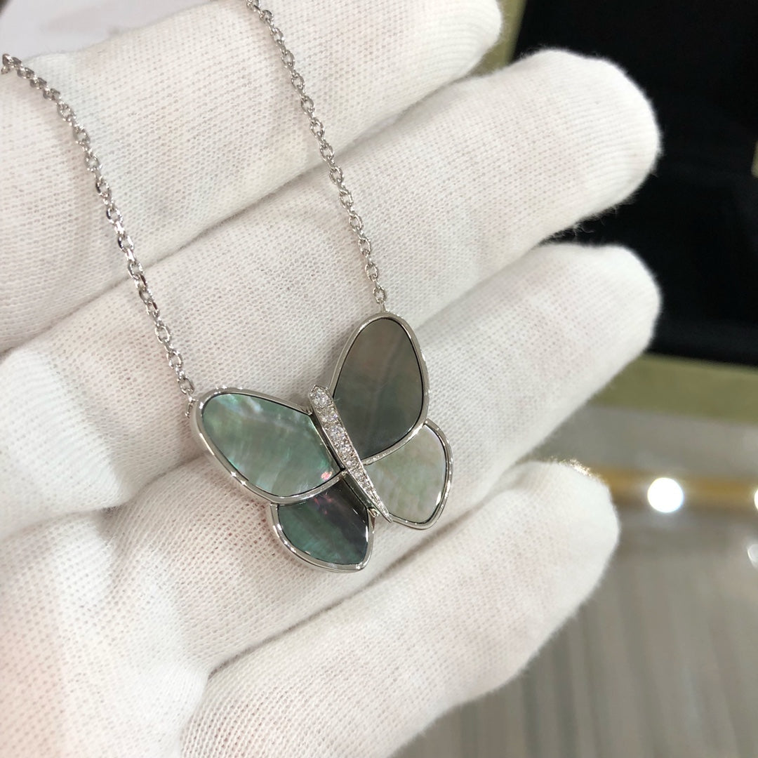 [Eterna Jewels]LARGE BUTTERFLY SILVER PENDANT DIAMOND NECKLACE