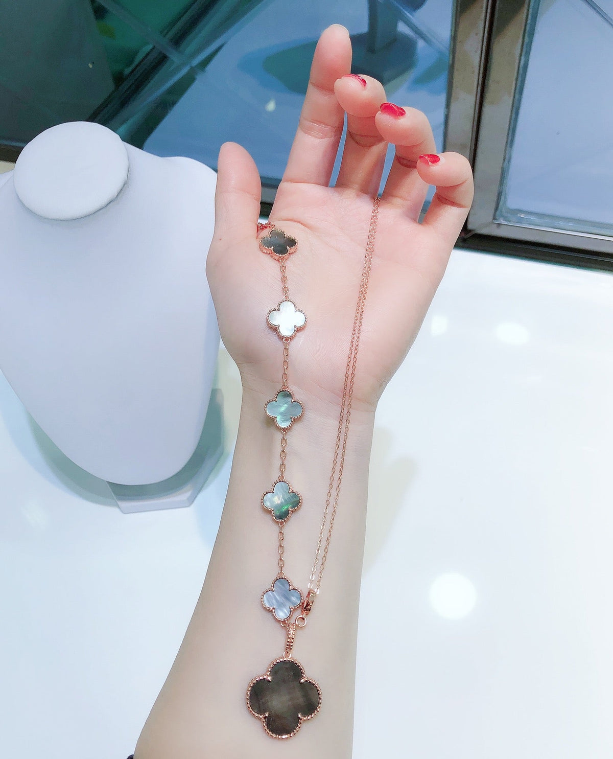 [Eterna Jewels]COMBINED BRACELET 5 MOTIFS AND NECKLACE DARK MOP ROSE GOLD