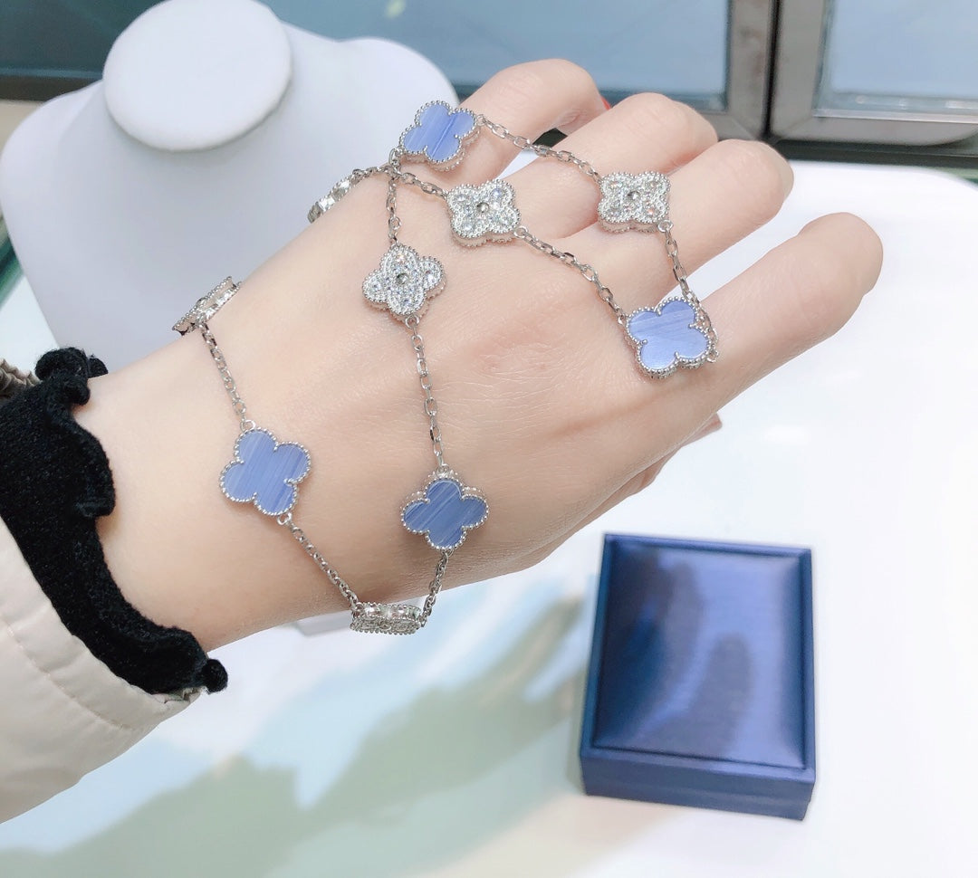 [Eterna Jewels]CLOVER 10 MOTIFS CHALCEDONY DIAMONDS SILVER NECKLACE