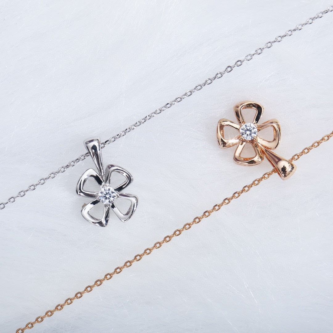 [Eterna Jewels]FIOREVER NECKLACE DIAMOND CENTER