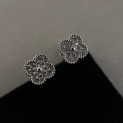 [Eterna Jewels]CLOVER MINI DIAMOND STUD EARRINGS