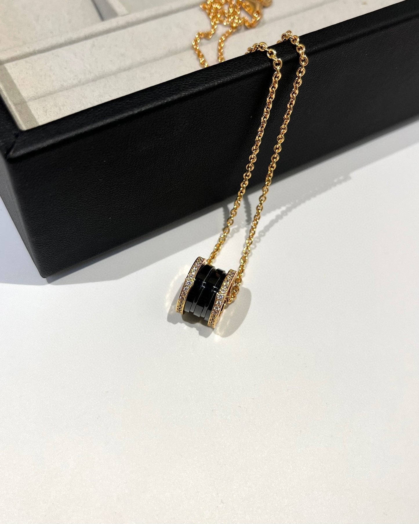[Eterna Jewels]ZERO 1 BLACK CERAMIC DIAMOND PINK GOLD NECKLACE