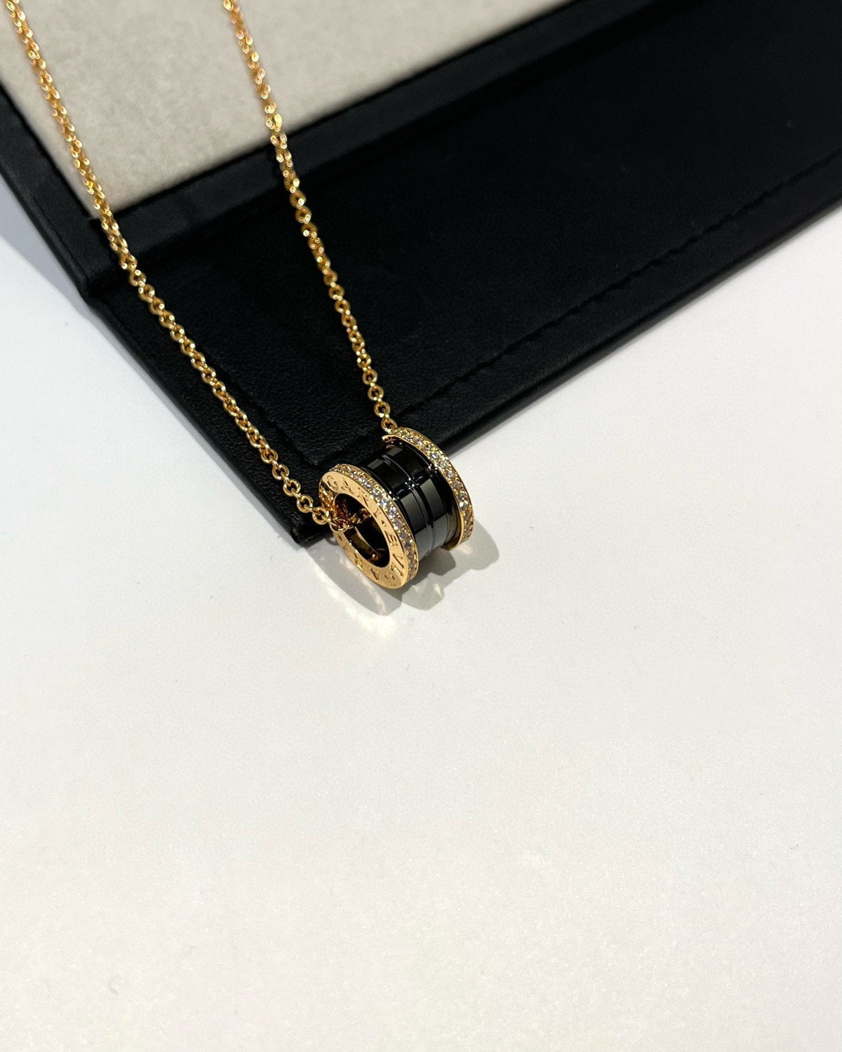 [Eterna Jewels]ZERO 1 BLACK CERAMIC DIAMOND PINK GOLD NECKLACE