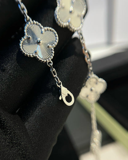 [Eterna Jewels] CLOVER 5 MOTIF LASER BRACELET COLLECTION